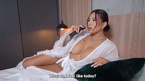 Mariana Martix – Incredible Hot Video